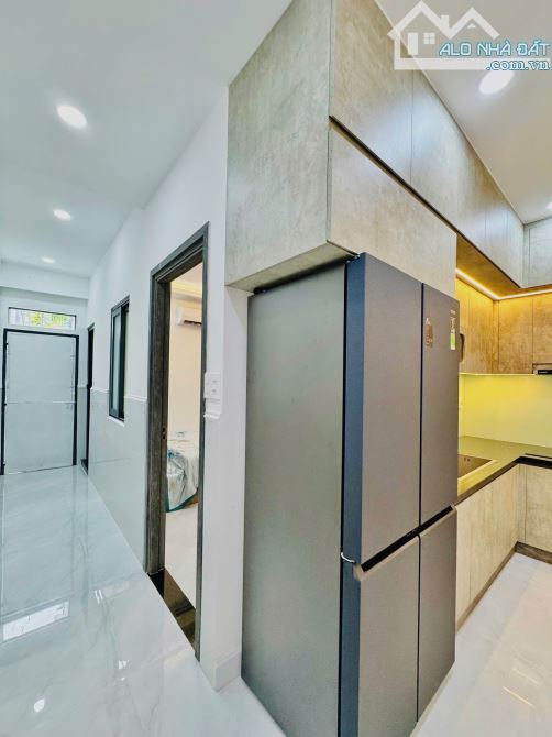 Chính chủ bán nhà Huỳnh Văn Bánh 2 MT, ngang 4.6m, 59m2, giá chỉ 8.2 tỷ - 13