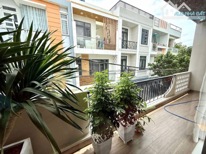 Siêu biệt thự mini ngay chân chung cư Đạt Gia Tam Phú, hoàn công chuẩn, đường 2 xe hơi - 14