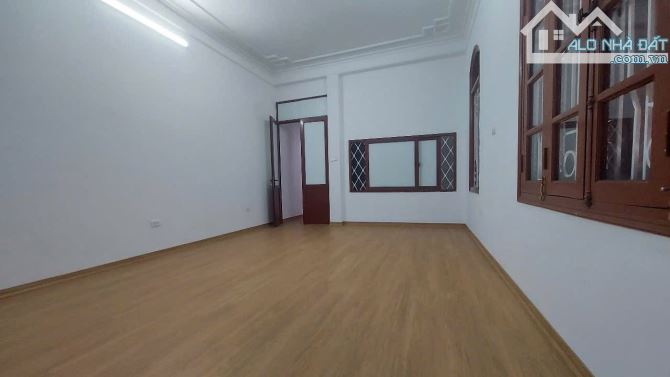 BÁN NHÀ PHÂN LÔ QUAN NHÂN 90m2 - 6T - MT 4.5m - 30.5 TỶ - Ô TÔ TRÁNH - KINH DOANH - 14
