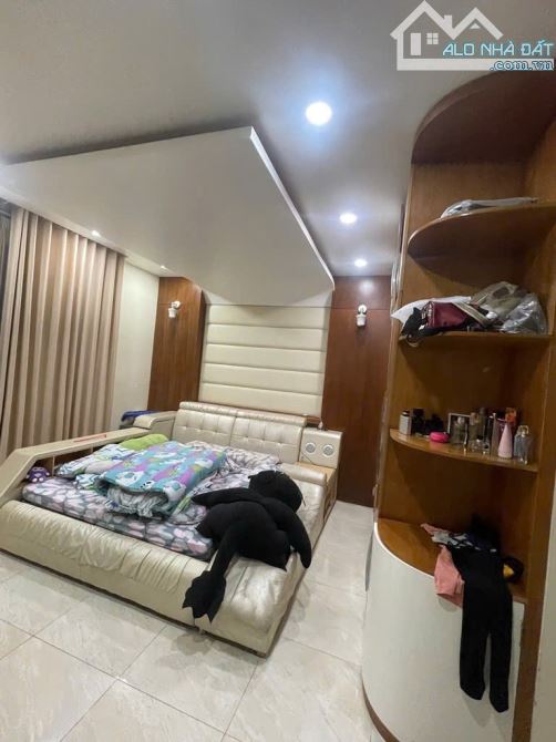 Bình Tân, Mặt tiền nhựa Kinh doanh, Nhà đẹp 3 Tầng, 118m2, ngang 5.2m,giá rẻ - 2