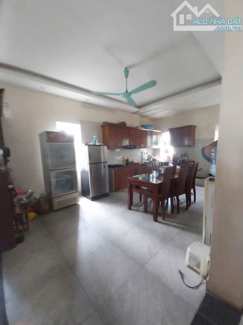 QUẢNG AN TÂY HỒ, Biệt thự mặt phố 230m2, 4 tầng, mặt tiền 8,5m Giá 75 tỷ - 2