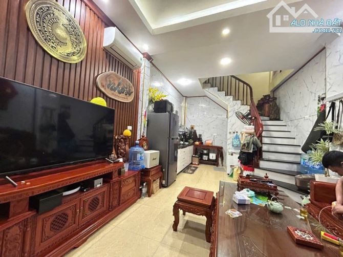 Bán nhà Thụy Phương, 40m2 4 tầng, mặt ngõ thông ô tô tránh, kinh doanh giá 6,5 tỷ - 2