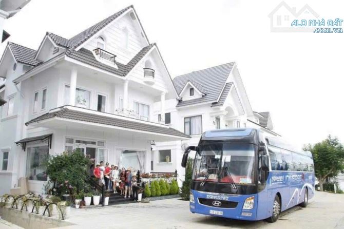 VILLA SÂN VƯỜN 375M2 NỘI KHU SANG TRỌNG NGAY CẠNH THUNG LŨNG TÌNH YÊU ĐÀ LẠT - 2