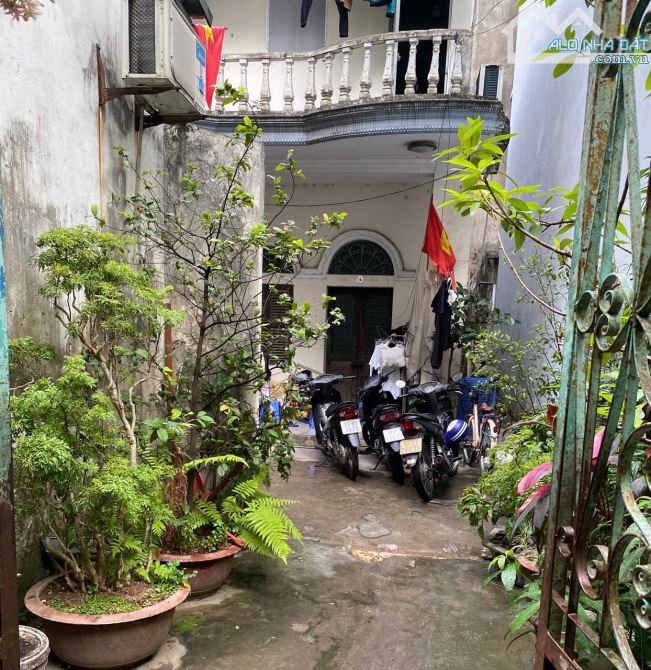 BÁN ĐẤT KHƯƠNG ĐÌNH- MẶT TIỀN RỘNG- VỊ TRÍ ĐẸP - 2