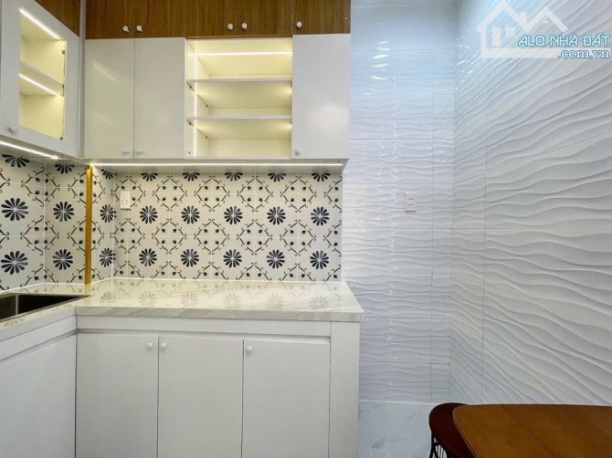 🌟Siêu phẩm - Nhà Trần Khát Chân - Vài bước ra phố - Mặt tiền rộng - 26M2 chỉ 3,98tỷ🌟🌟 - 2