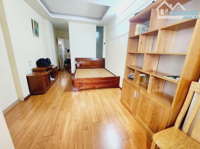 NHÀ ĐẸP PHÚ MỸ – 40M² – 5TẦNG – 2 THOÁNG – 30M RA OTO – 8.45 TỶ - 2