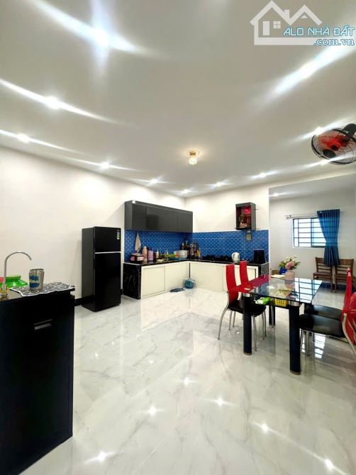 Biến CỰc Căn chủ kẹt tiền bán nhanh Căn nhà ở Tiền lân 18 Bà điểm 80m2 Sổ Hồng Riêng 750tr - 2