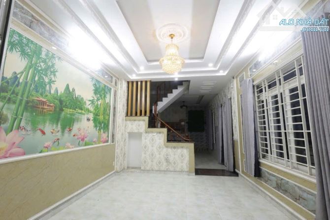 Bán Nhà 3 tầng 2 mặt tiền đường TL07,phường THẠNH LỘC  Q12,dt 69m²(4,6x14,5). Đường 6m - 2