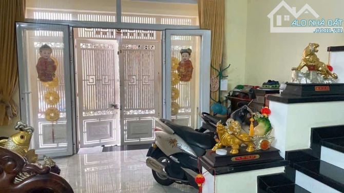 NHÀ PHƯỜNG 13 - QUẬN 10 - 4 TẦNG BTCT - 56M2 - NGANG 5.1M2 - NHỈNH 11 TỶ - 2