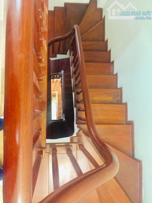 Bán nhà Ngõ Thịnh Quang Đống Đa 30m2 5 Tầng Giá 6.1 tỷ - 2