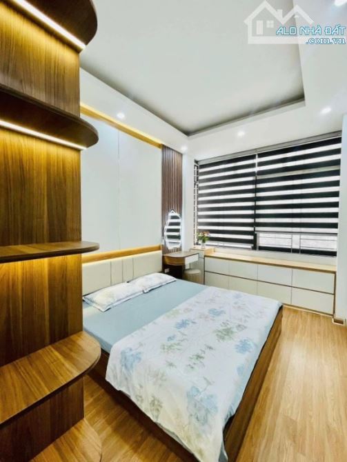 Bán nhà Đại Từ, Hoàng Mai, lô góc 2 thoáng, gần ô tô, 40m2, 7.3 tỷ - 2