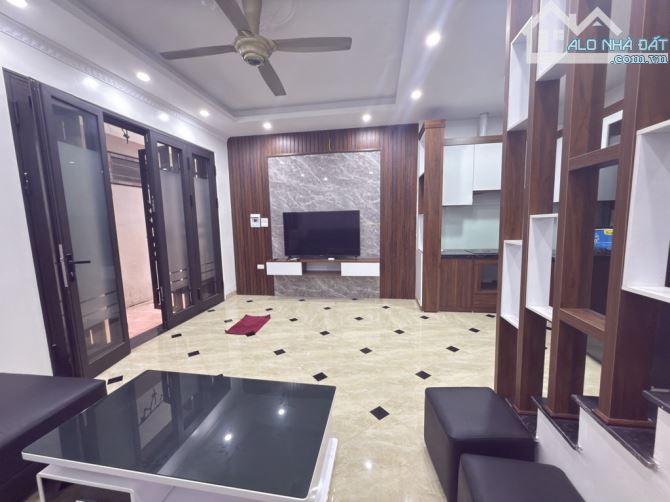 Nhà Kim Hoàng 10m ô tô tránh gần chợ trường cấp 1 an sinh đỉnh 36m2 5 tầng MT 6m 4 tỷ 65 - 2