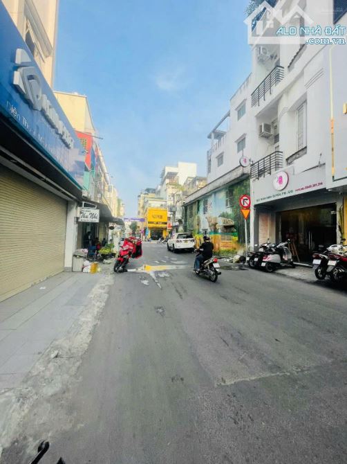 Bán nhà mặt phố đẹp tại Trần Minh Quyền, Q10, HCM, 25 tỷ, 80m2 - 2