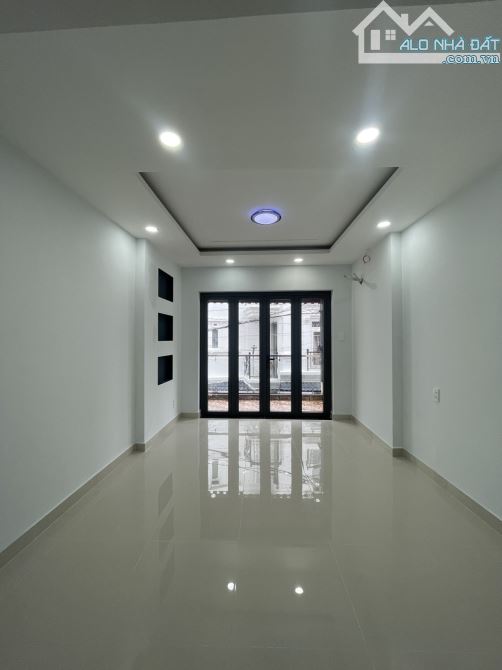 CMT8. P15. Q10. Hẻm 5M thông. Gần 50m2. 4 tầng. 4Pn. ST. Chỉ nhỉnh 7 tỷ. - 2