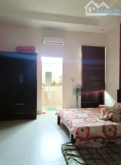 Bán nhà 3.5 tầng Hàn Thuyên, Hải Châu, DT 115m2 có 3 phòng ngủ rộng rãi chỉ 8.x tỷ - 2