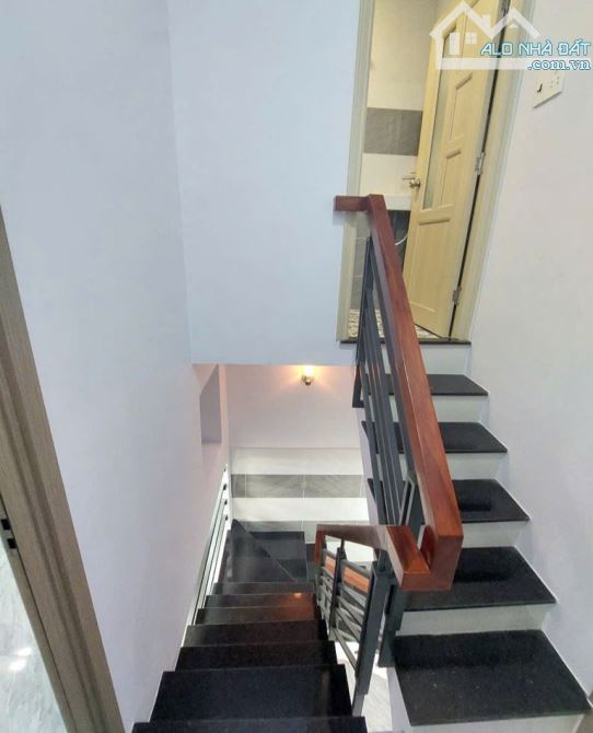 Bán nhà Bình Tân, 39m, giá 3,95tỷ, 3,3*12m, sổ hồng riêng - 2