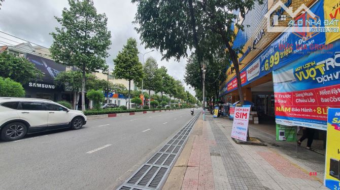 29 tỷ bán nhanh cặp mặt tiền đường Đồng Khởi 8m4 x 24m, HĐ thuê 65tr ! - 2