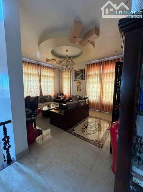BIỆT THỰ LÔ GÓC 3 TẦNG - DT 1188M² (NGANG 21M) FULL THỔ CƯ- ĐƯỜNG 339, PHƯỚC LONG B - 2