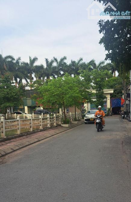 ĐẤT GIA THƯỢNG-VIỆT PHÁP-NGỌC THUỴ 52M2 MT:4M NỞ HẬU FULL THỔ CƯ KHÔNG QH,KHÔNG LỖI PHONG - 2
