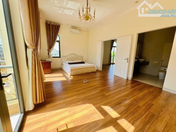 Bán Biệt Thự mặt tiền Bà Triệu P. Hội Phú Pleiku Gia Lai - 2