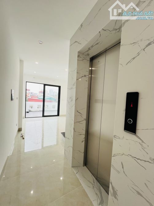 HÀNG HIẾM ĐẠI TỪ , 47M2 , 6 TẦNG THANG MÁY , NGÕ THÔNG, GẦN HỒ , 10M RA Ô TÔ, 11,95 TỶ - 2