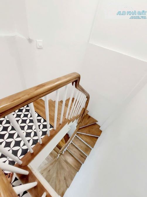 BÁN NHÀ PHỐ MỸ ĐÌNH - NAM TỪ LIÊM - 46M² x 4 TẦNG - MẶT TIỀN 4.5M - GIÁ 8.2 TỶ - 2