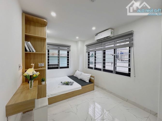 BÁN GẤP CCMN HÀO NAM, GẦN PHỐ, 110M2, 8 TẦNG, 19PN KK FULL Đồ, dt 135tr/tháng. - 2