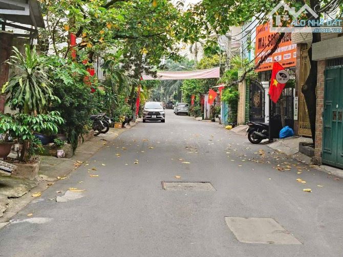 🔥[BÌNH THẠNH] HẺM XE TẢI KHU ĐƯỜNG D - 4 TẦNG BTCT - 67M2- SỔ VUÔNG VỨC - 15 TỶ - 2