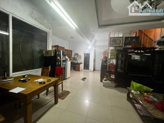 🔥DT15 NHÀ SÂN VƯỜN HẺM XE HƠI TÔ NGỌC VÂN – NHỈNH 7 TỶ, 117.2M² - 2