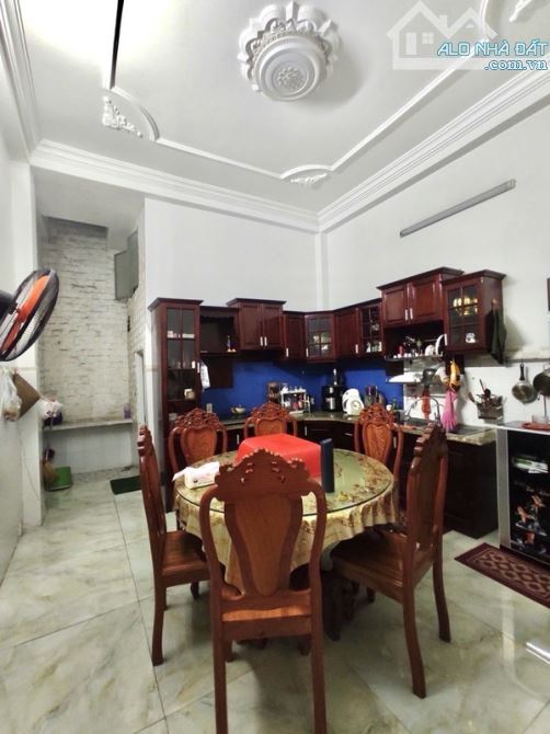🍀NHÀ 3 TẦNG NGAY CHỢ CẦU ĐỒNG QUẬN 12- DT 80m2 (4,5x18) 4PN 6,4tỷ💰 - 3
