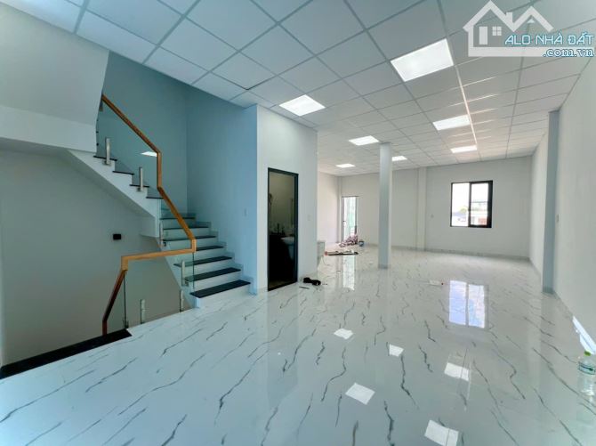 Bán toà nhà 400m2 mặt tiền Đồng Khởi, gần các sở ban nghành, bv Đồng nai. Giá 30 tỷ. - 3