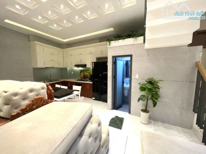 Bán nhà sổ riêng, gàn CITYLAND, gần trường học - 3