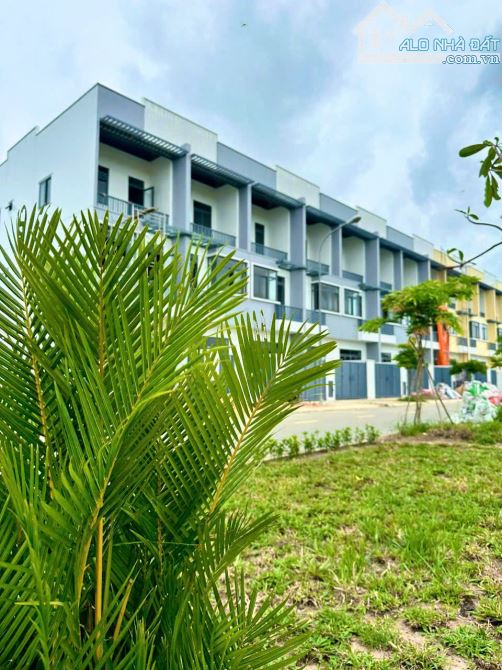 Sở hữu nhà phố chỉ từ 300 triệu vốn ban đầu, còn lại hỗ trợ trả góp - 3