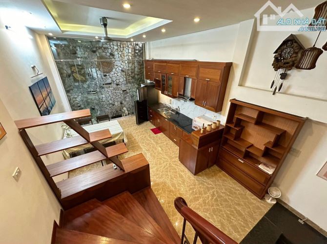 CHO THUÊ NHÀ PHỐ TRỊNH CÔNG SƠN-TÂY HỒ-DT 71M, 4T, 4PN, 4WC,FULL ĐỒ-CHỈ 22TR - 3