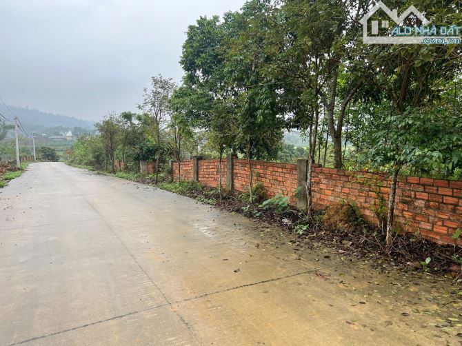 Bán đất Liên Bu, Minh Quang, Ba Vì, 1681m, 150tc, gần K9, 200m ra TL, view Sông Đà, 4.42tỷ - 3