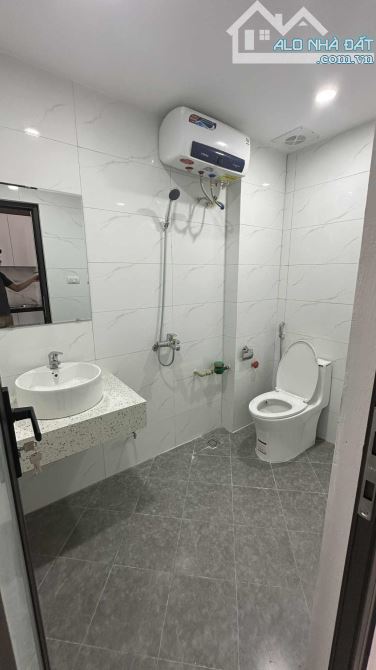 DÒNG TIỀN SIÊU VIP - CÁCH MẶT PHỐ 30M - VIEW HỒ TÂY - FULL KHAI THÁC NGAY  GIÁ CHỈ 27.5 TY - 3