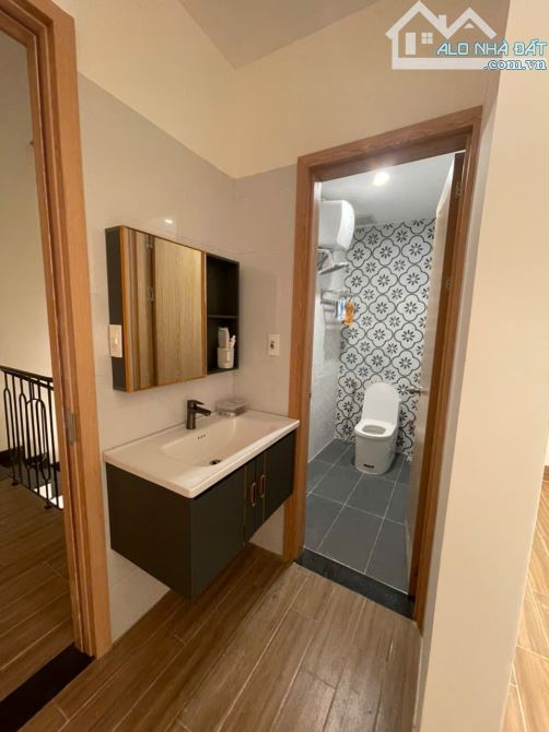 CHO THUÊ NHÀ ĐẸP 3 TẦNG MỚI XÂY KIỆT BÀ TRIỆU ĐỐI DIỆN SIÊU THỊ GO - 3
