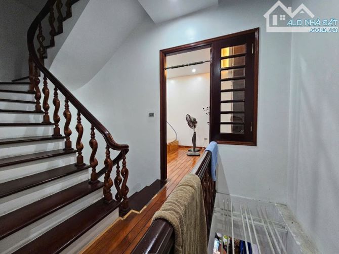 Nhà Mỗ Lao nội thất toàn gỗ đẹp lung linh, đường to rộng ô tô đỗ thoải mái, 50m2, hơn 14 t - 3