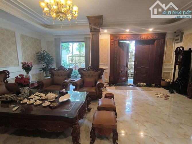 SIÊU PHẨM 7T T MÁY, GARA Ô TÔ, VỊ TRÍ VIP, XE 16 CHỖ ĐỖ TRƯỚC CỬA, 88M, MT5M, CỰC VIP - 3