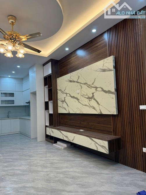 Nhà Lai Xá 34m2 5 tầng mặt tiền 4m cạnh chợ hàng xóm khu đô thị ở sướng giá 4 Tỷ 8 - 3