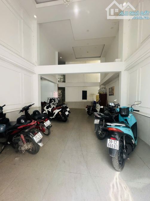 Nhà CHDV hẻm 7m Nguyễn Văn Khối,147m2, thang máy,17 phòng cao cấp thu nhập 85tr/th - 3