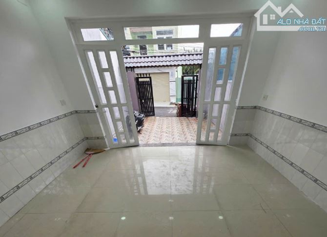 ✅Xe ô tô đậu trong nhà - Có sân thượng ✅đường Dương Đình Hội, 6 tỷ x , ✅4 phòng ngủ, 3 WC - 3