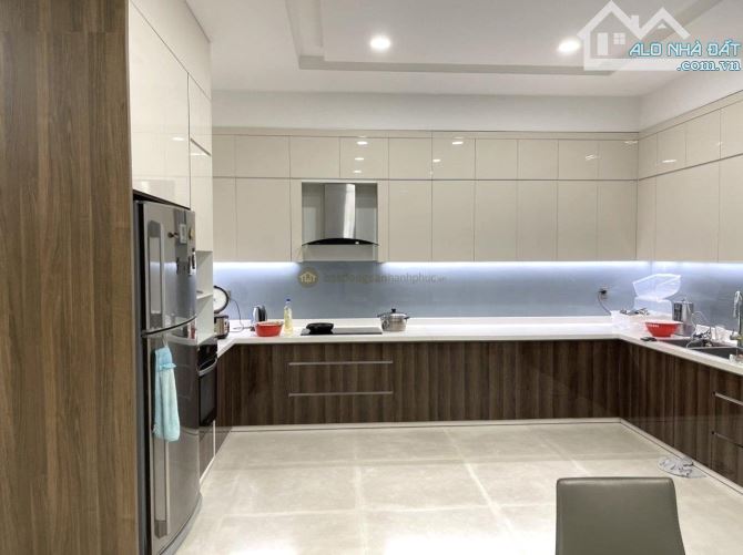 Bán Biệt Thự Khu 280 Lương Định Của,Q2 DT:140m2(7mx20m) Hầm 4 Tầng-Nhà Đẹp Có Thang Máy - 4