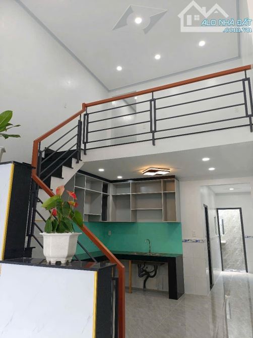 NHÀ 2 TẦNG ĐẸP LUNG LINH BÀ ĐIỂM HÓC MÔN. - 4