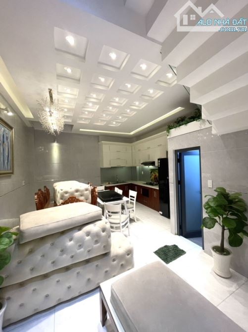 Bán nhà sổ riêng, gàn CITYLAND, gần trường học - 4