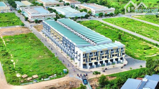 Sở hữu nhà phố chỉ từ 300 triệu vốn ban đầu, còn lại hỗ trợ trả góp - 4