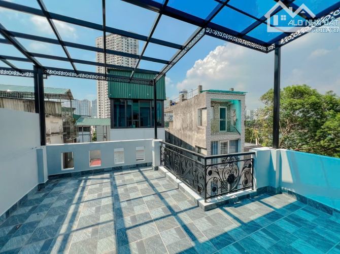 SIÊU PHẨM HOÀNG LIỆT , 50M2 , NGÕ THÔNG , Ô TÔ , THANG MÁY , VIEW HỒ LINH ĐÀM, 13,3 TỶ - 4