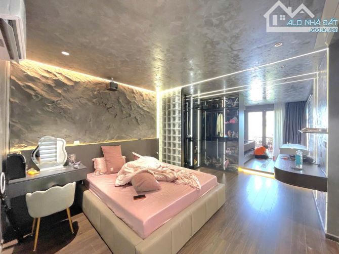 80m2 chợ Tân Quy Q7 căn góc hẻm  đường số 15 kinh doanh chỉ 4 tỷ - 4