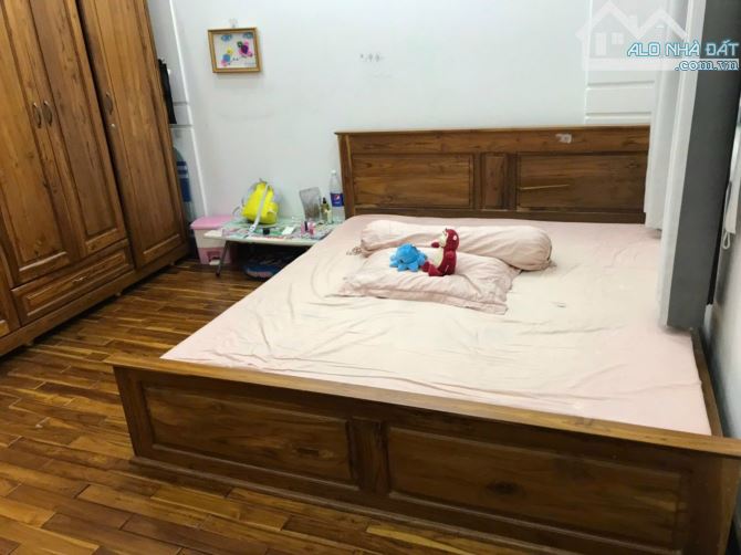Xuất cảnh bán gấp nhà đẹp đường Đồng Xoài, Tân Bình, 5x18m , 3 tầng đúc , chỉ 13 tỷ - 4