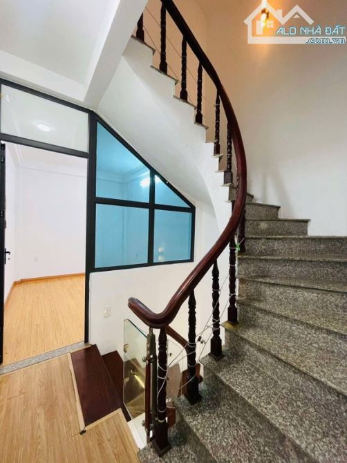 Bán nhà Đại Từ, Hoàng Mai, lô góc 2 thoáng, gần ô tô, 40m2, 7.3 tỷ - 4